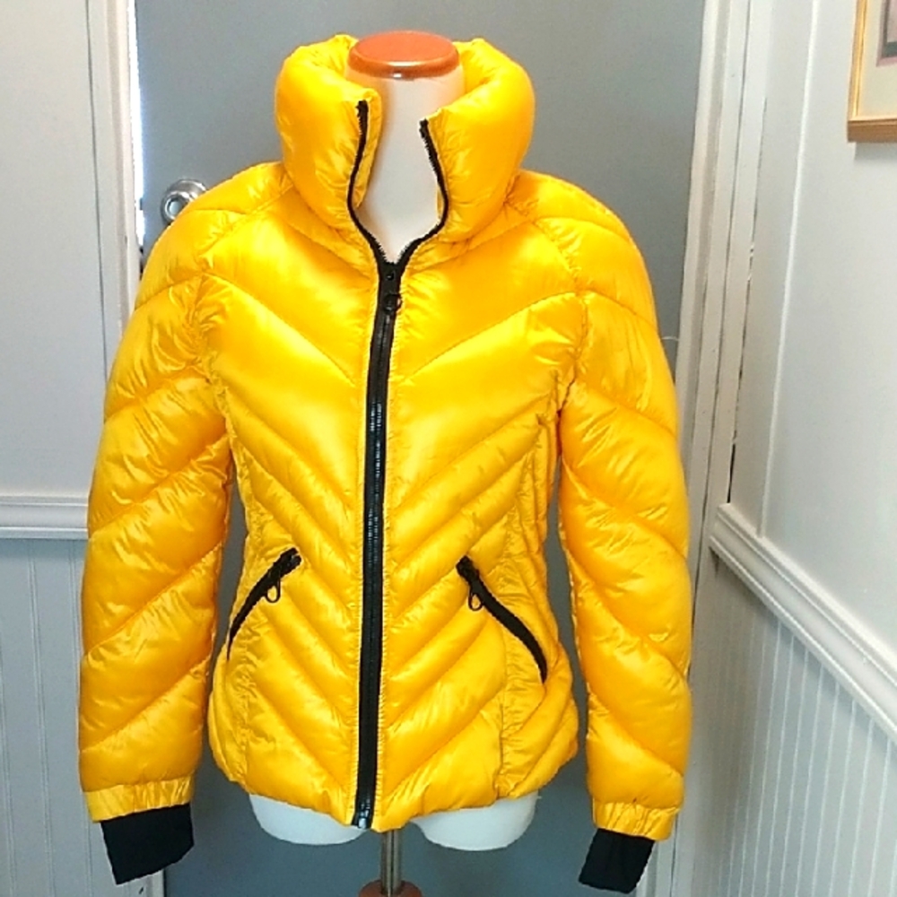 Yellow Guess Puffer Jacket Size M